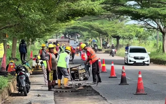 Perbaikan Jalan Cigasong-Jatiwangi Majalengka Habiskan Rp12 M