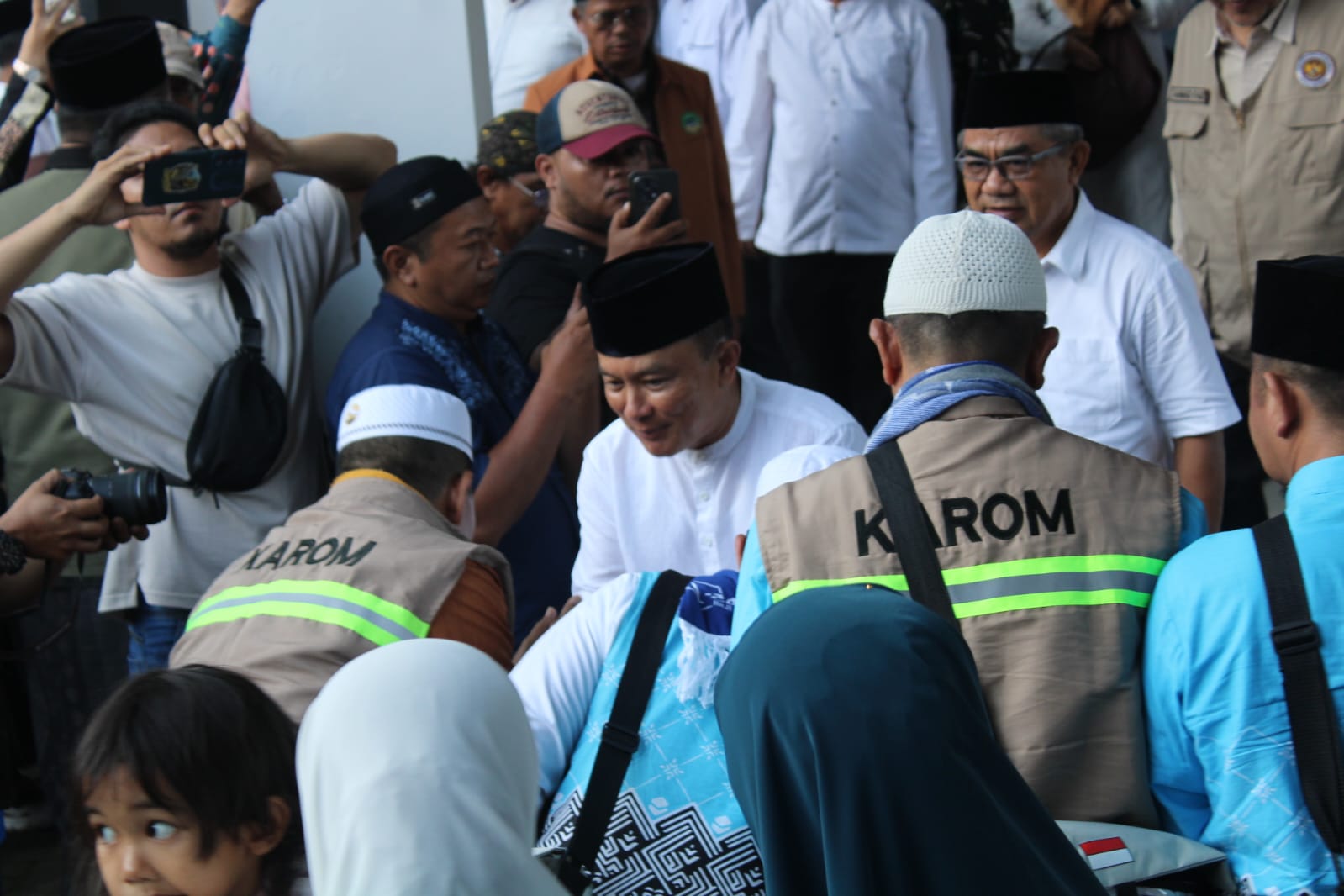 Bupati Kuningan Sambut Kedatangan 444 Jemaah Haji