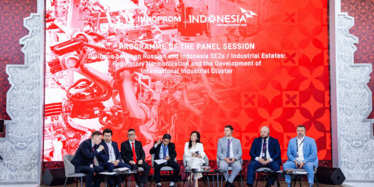 FLOQ dan tiket.com Dorong Adopsi Kripto Lewat Reward Perjalanan