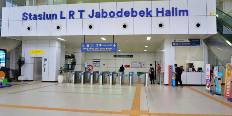 LRT Jabodebek Perkuat Kesiapsiagaan Petugas untuk Lindungi Pengguna dalam Kondisi Darurat